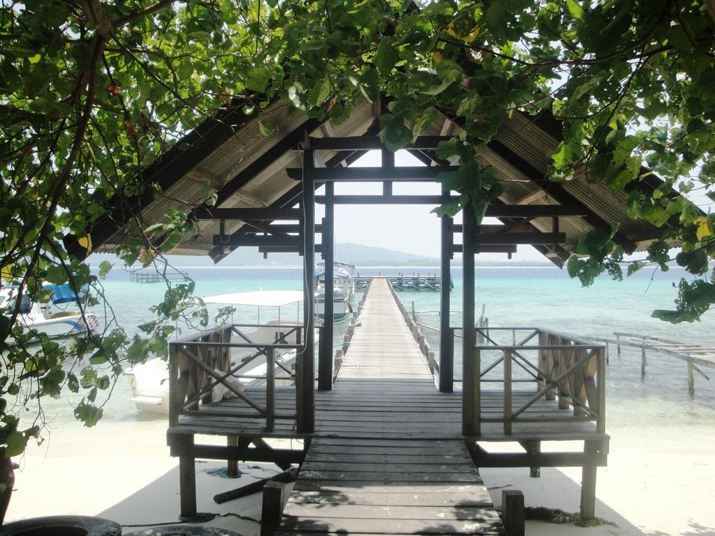 Menjangan Resort Karimunjawa Exterior foto